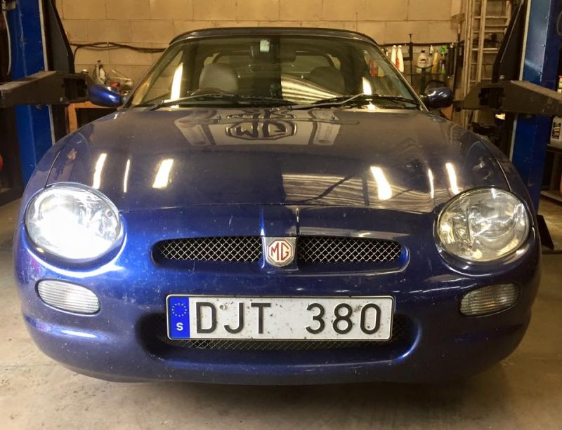 Mr B 2001 MGF from Sweden at MGFnTFBITZ Glossop