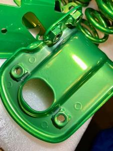 2.MG TF Candy Lime Green powder coated engine mounting bracket KKU103820 at MGFnTFBITZ