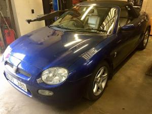 Mr B from Sweden - 2001 MGF MK2 Renovation at MGFnTFBITZ Glossop   