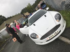 Aston DB9