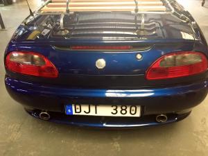 Mr B from Sweden - 2001 MGF MK2 Renovation at MGFnTFBITZ Glossop - MGF Boot Rack