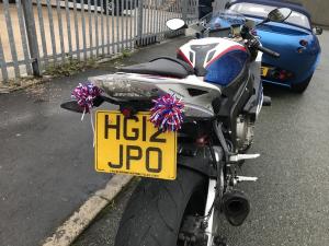 22.Pom Poms ready at Topless Around The Peak District Charity Run 2018 at MGFnTFBITZ