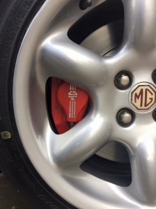 MGF Abingdon gets a 2 pot AP caliper upgrade with refurbished powder coated wheels at MGFnTFBITZ