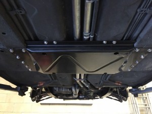 MGF Abingdon gets an underbody preservation treatment at MGFnTFBITZ